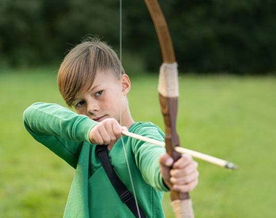 Set of 10 wooden arrows with rubber tip incl. felt quiver